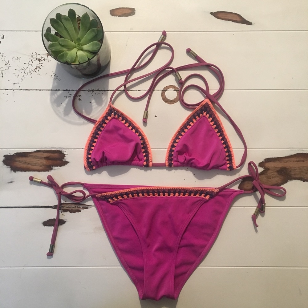 H&M crochet bikini Top size medium